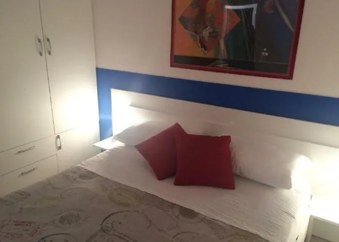 Kamarina Aparthotel *